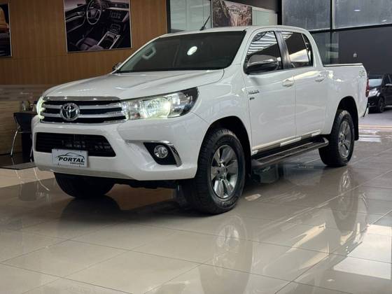 TOYOTA HILUX 2.7 SRV 4X4 CD 16V FLEX 4P AUTOMÁTICO
